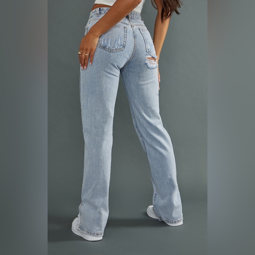 PLT NWT BLEACH BLUE SPLIT HEM JEANS WITH BUM DISTRESS - Picture 3 of 4
